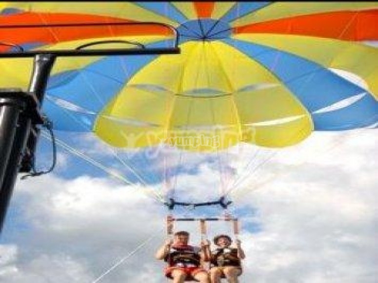 Pareja en el aire Pareja en el aire